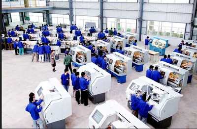 數(shù)控專業(yè)與計(jì)算機(jī)技術(shù)服務(wù) 融合發(fā)展的就業(yè)新圖景